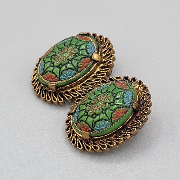 Moroccan Matrix Domed Clip On Earrings Molded Enamel Filigree Frame Vintage - Picture 2 of 5